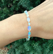 Load image into Gallery viewer, Opal Bracelet