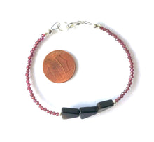 Load image into Gallery viewer, Geometric Onyx with Garnet