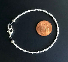 Load image into Gallery viewer, Howlite Stone Bracelet