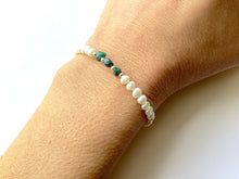 Load image into Gallery viewer, Pearl and Blue Opal