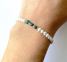 Load image into Gallery viewer, Pearl and Blue Opal