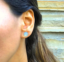 Load image into Gallery viewer, Mother of Pearl Studs