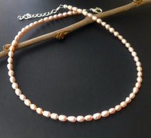 Load image into Gallery viewer, Freshwater Pearls in Pale Pink