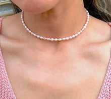 Load image into Gallery viewer, Freshwater Pearls in Pale Pink