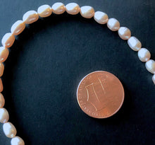 Load image into Gallery viewer, Freshwater Pearls in Pale Pink