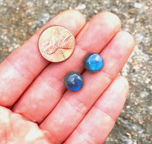 Load image into Gallery viewer, Labradorite Studs