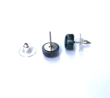 Load image into Gallery viewer, Labradorite Studs