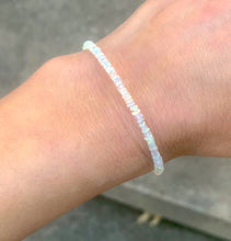 Load image into Gallery viewer, Genuine Opal Bracelet