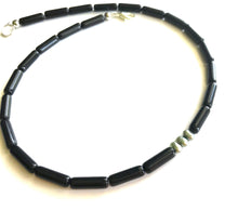 Load image into Gallery viewer, Obsidian with Pearl Accent