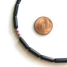 Load image into Gallery viewer, Obsidian with Pearl Accent