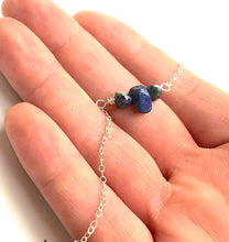 Load image into Gallery viewer, Dainty Lapis Lazuli Choker