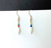 Load image into Gallery viewer, Freshwater Pearl with Seed Beads
