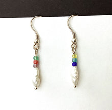 Load image into Gallery viewer, Freshwater Pearl with Seed Beads
