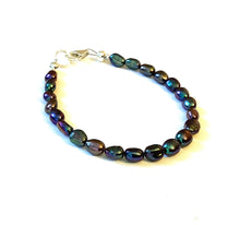 Load image into Gallery viewer, Black Pearl Bracelet
