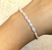 Load image into Gallery viewer, Freshwater Pearl Bracelet
